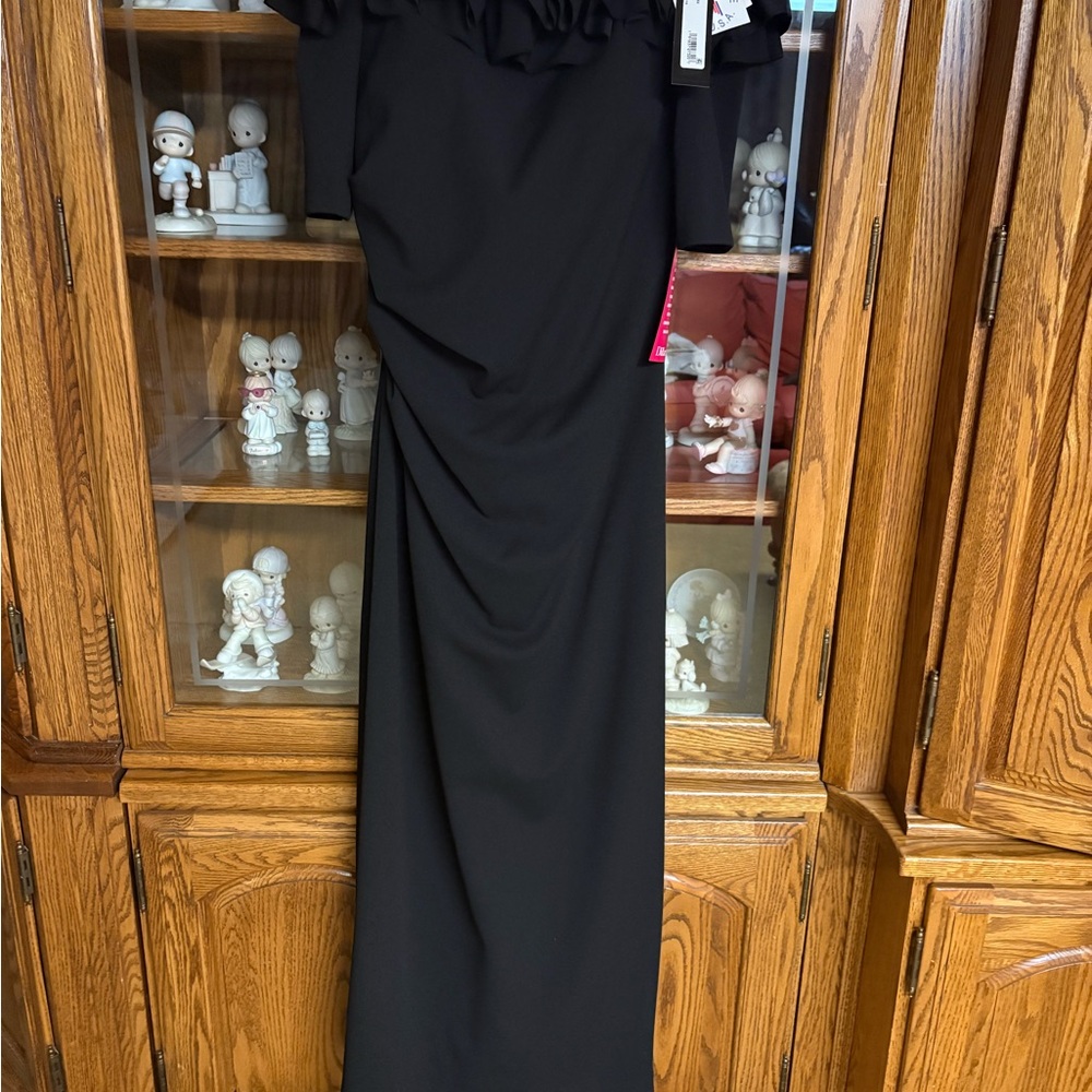 Xscape Classic Black Evening Dress